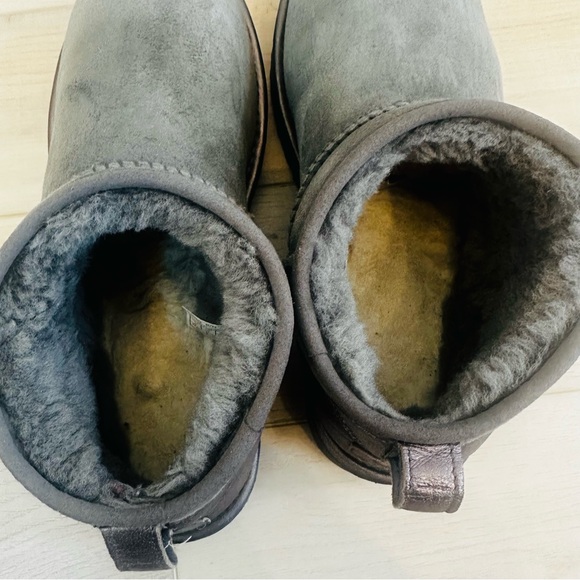 UGG Ultra Mini Charcoal Shine Boots - Picture 5 of 11
